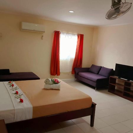 Villa Del Pueblo Inn Panglao-stad Buitenkant foto