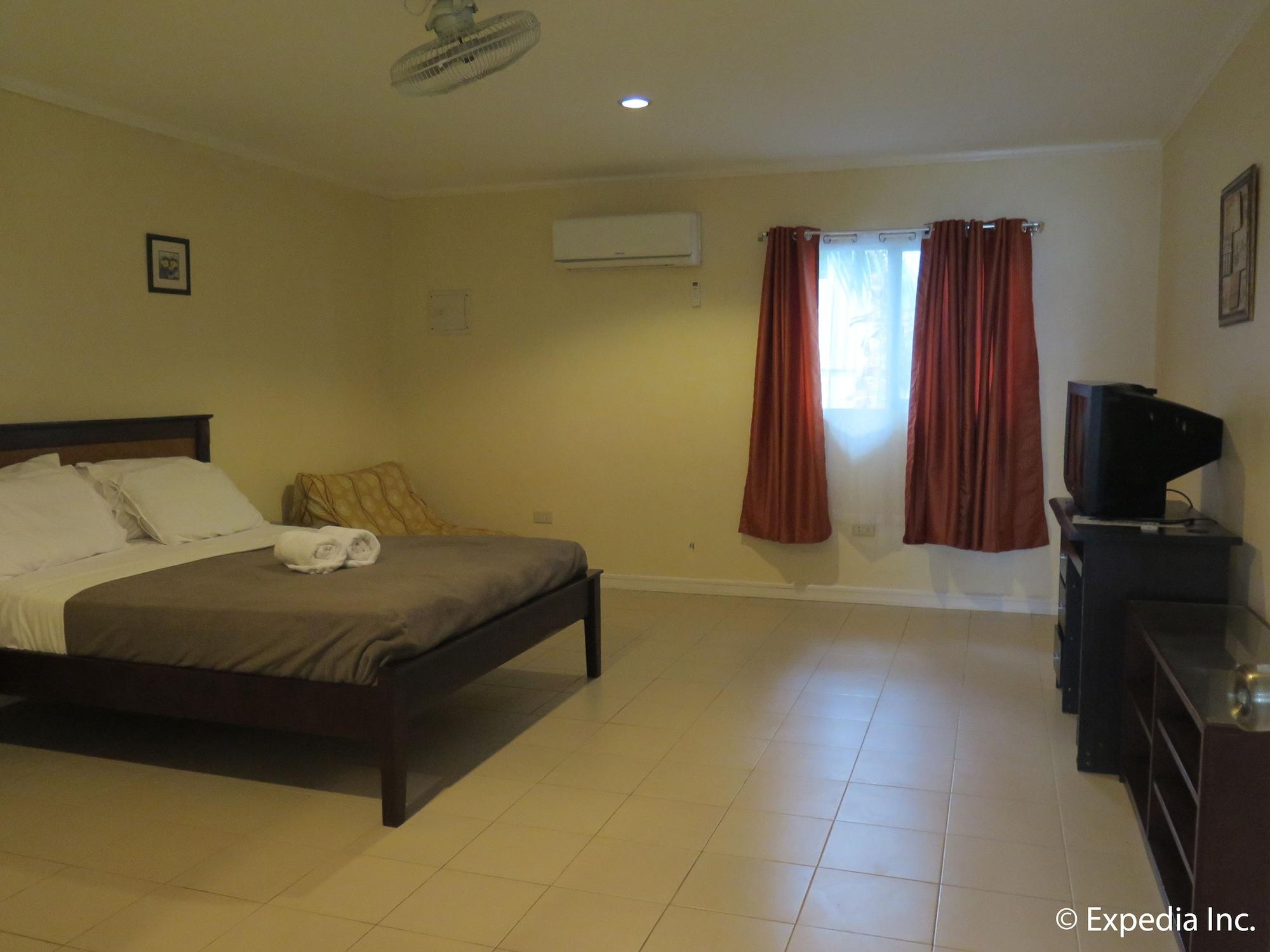 Villa Del Pueblo Inn Panglao-stad Buitenkant foto