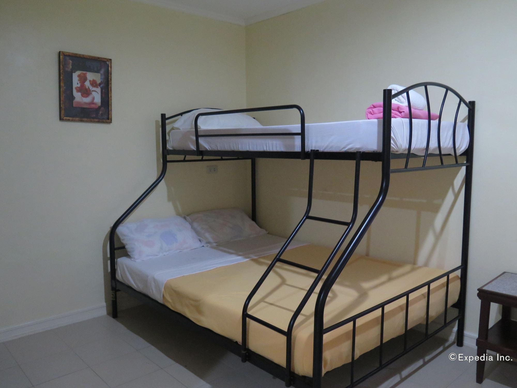 Villa Del Pueblo Inn Panglao-stad Buitenkant foto