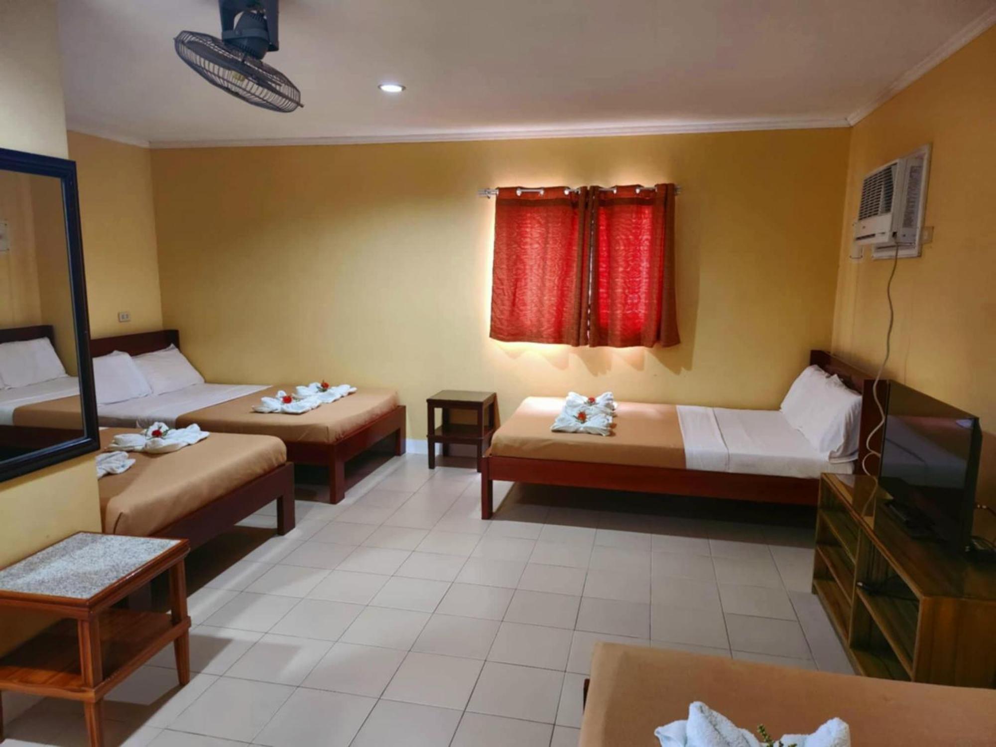 Villa Del Pueblo Inn Panglao-stad Buitenkant foto
