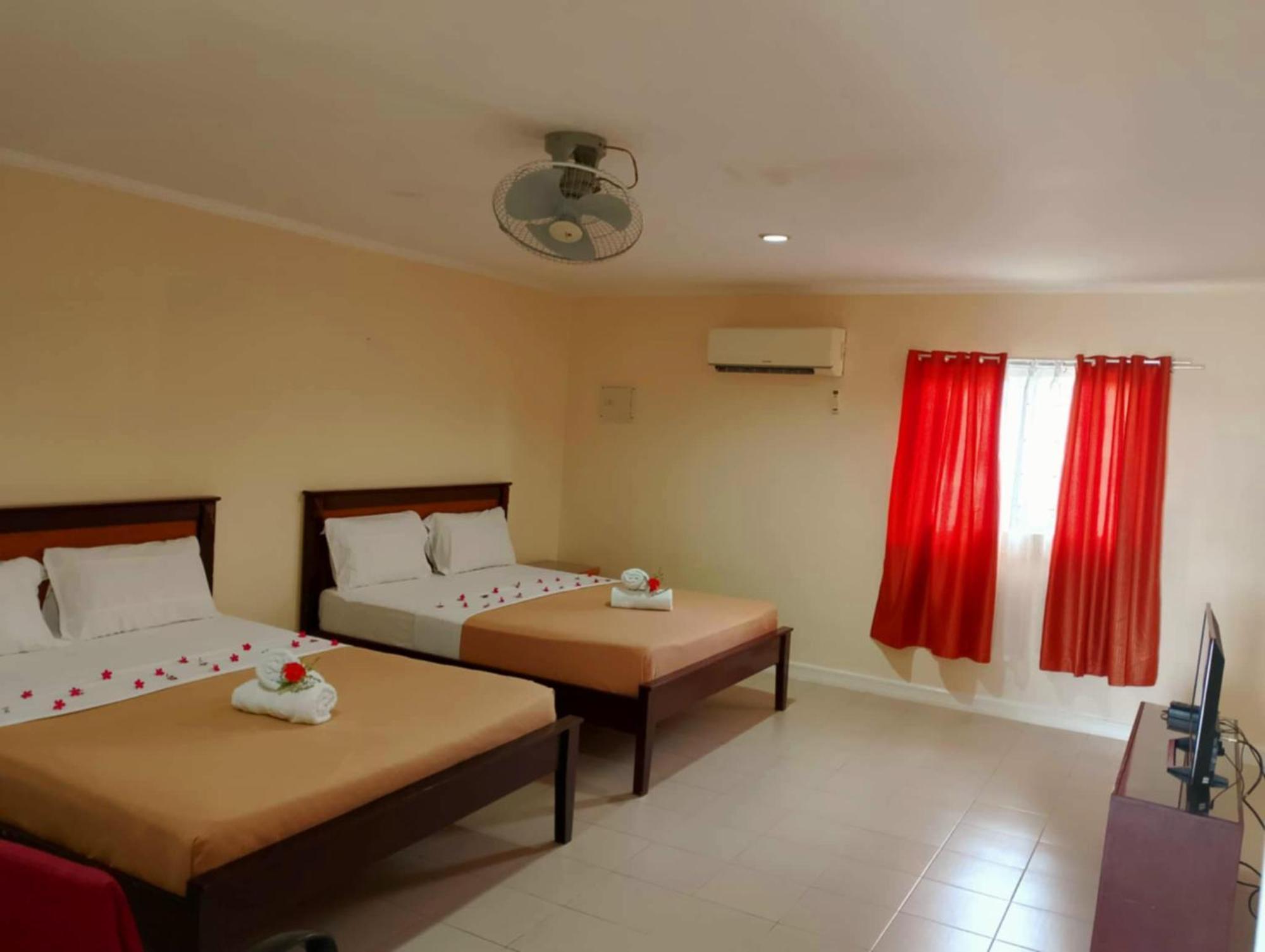 Villa Del Pueblo Inn Panglao-stad Buitenkant foto