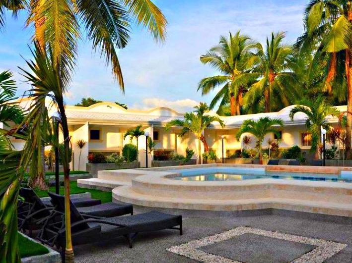 Villa Del Pueblo Inn Panglao-stad Buitenkant foto