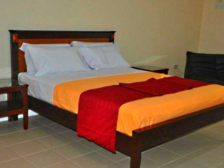 Villa Del Pueblo Inn Panglao-stad Buitenkant foto